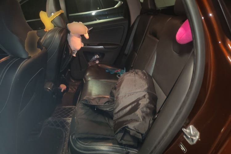 Used Volvo XC60 2016 T5 AWD Smart Drive Edition Left Rear Seat