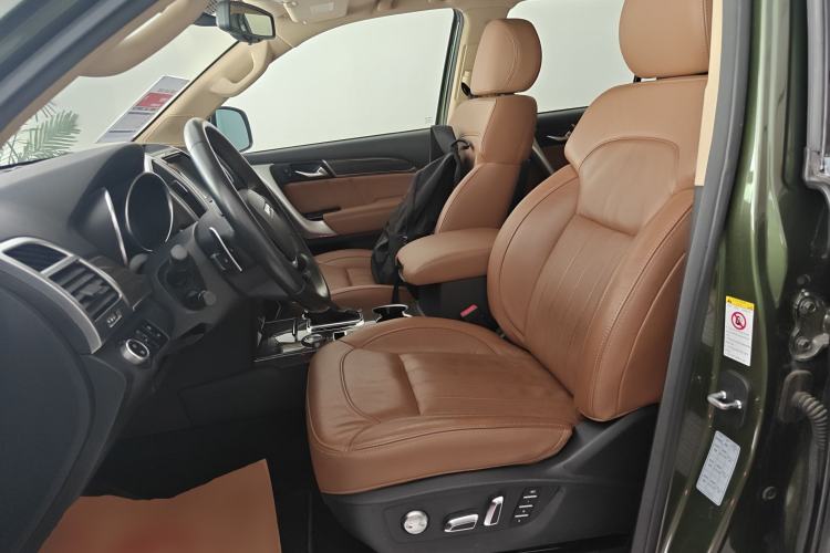 Used Haval H9 2015 2.0T Four-Wheel Drive Luxury 7-Seater
