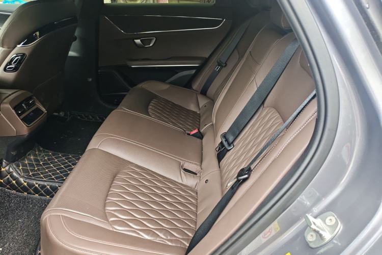 Used BYD Han 2020 DM Four-Wheel Drive Performance Edition Prestige Model Interior 4