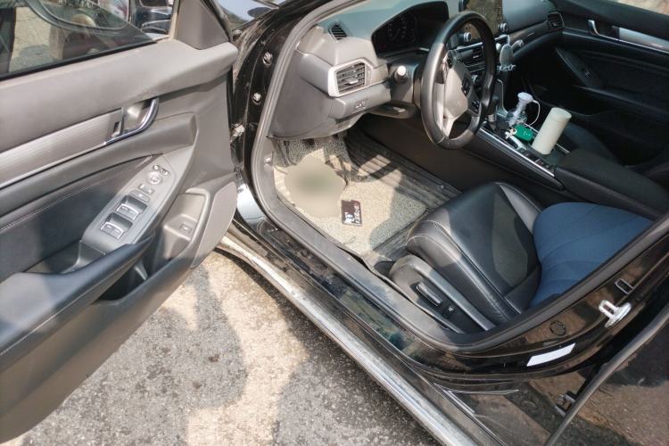 Used Honda Accord 2018 260TURBO Elite Edition China VI Driver Seat