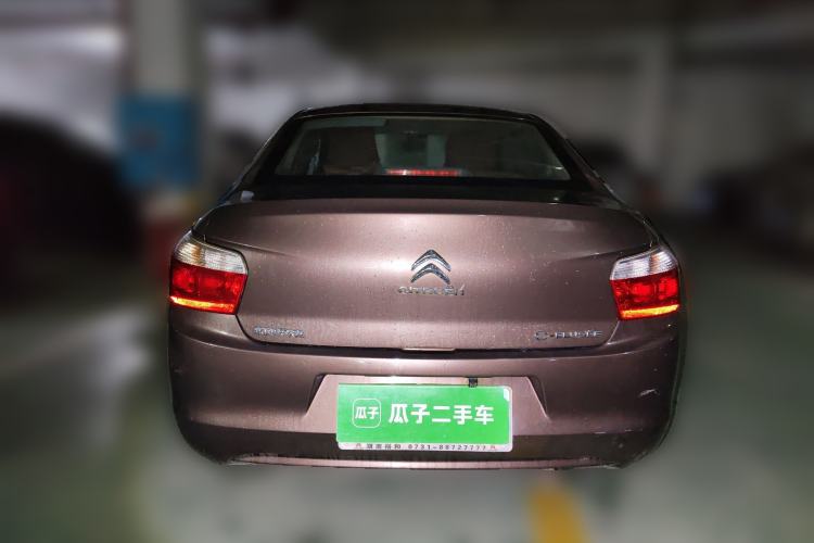 Used Citroen Elysee 2015 Zhishang Edition 1.6L Manual Fashion Model