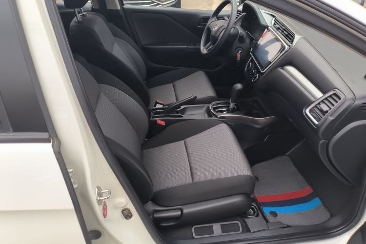 Used Honda Gienia 2017 1.5L CVT Classic Edition