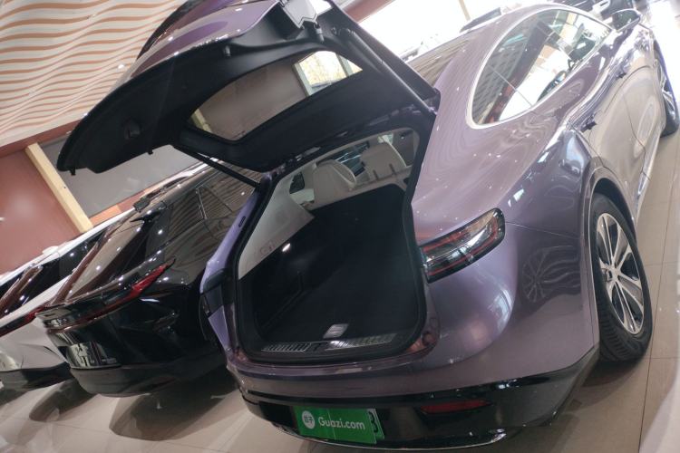 Used Hima Luxeed R7 2024 All-Electric 736 km Ultra