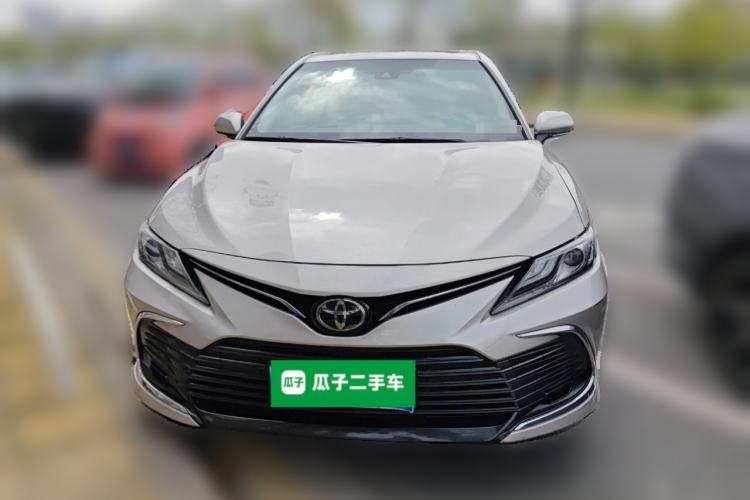 Used Toyota Camry 2021 2.0G Luxury Edition
