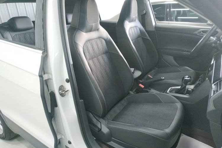 Used Volkswagen T-Cross 2020 280TSI DSG Comfort Edition Right Front Seat