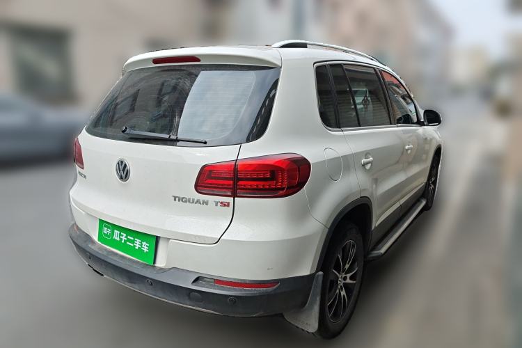 Used Volkswagen Tiguan L 2015 1.8TSI Automatic Two-Wheel Drive Luxury Model
