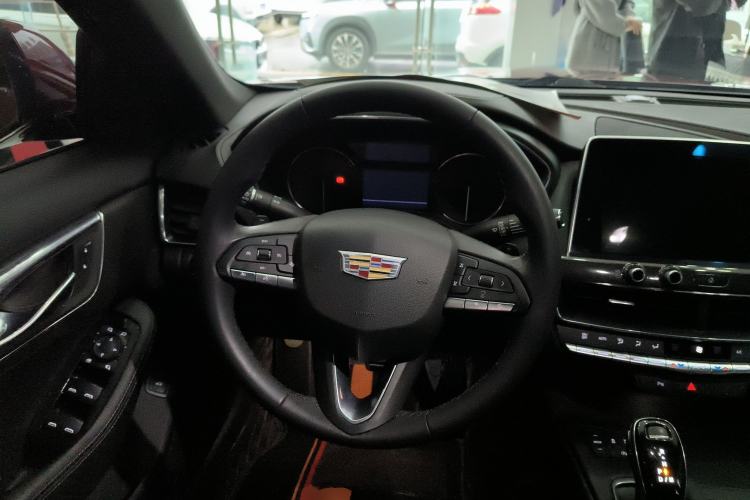 Used Cadillac CT5 2020 28T Fashion Edition Steering Wheel