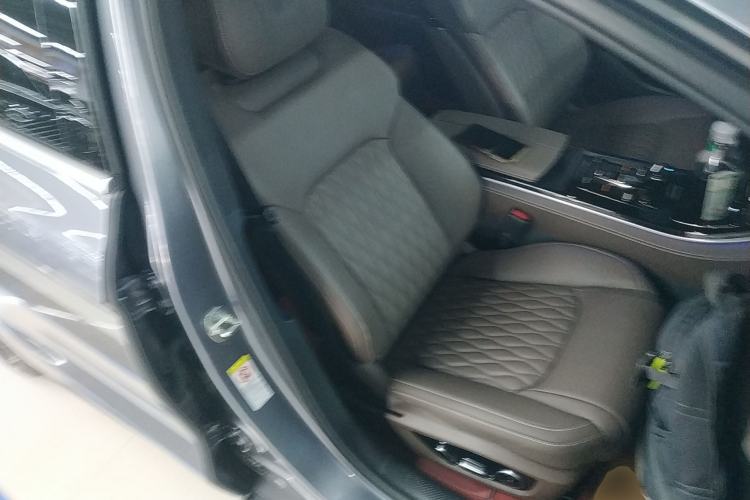 Used BYD Han 2024 DM-i Glory Edition 121KM Prestige Model
