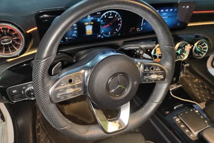 Used Mercedes-Benz A-Class 2022 A 200 L Sport Sedan Fashion Model
