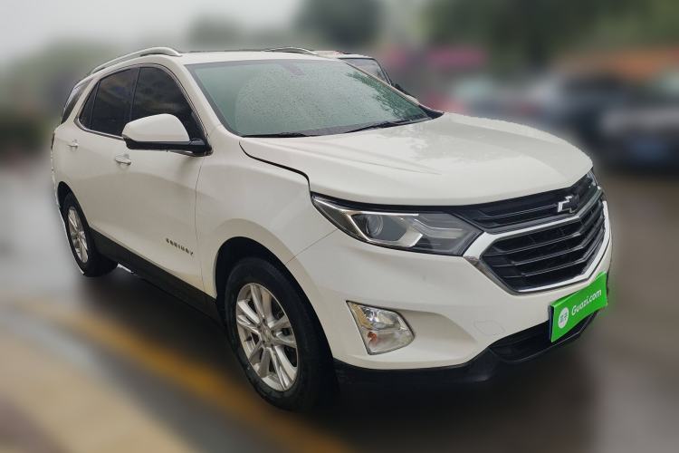 Used Chevrolet Equinox 2019 535T Automatic YuJie Edition China VI Front Right 45 Deg