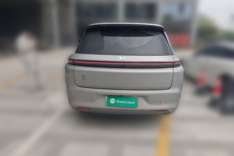 Used Li Auto L8 2023 Pro Model
