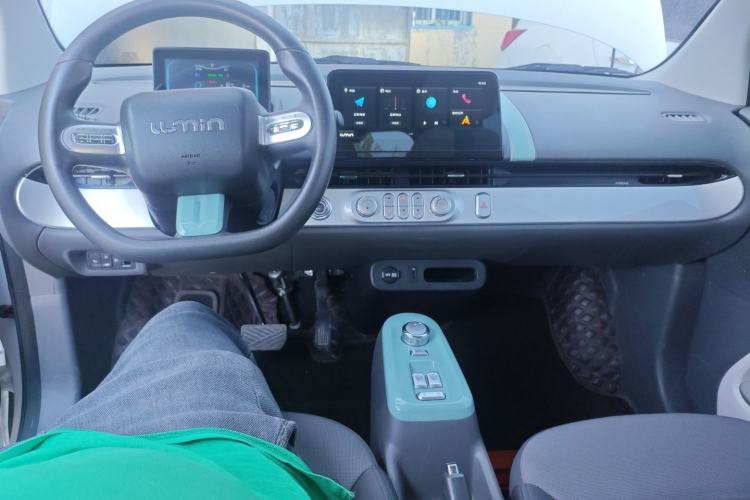 Used CHANGAN NEVO Lumin 2024 205km Launch Edition Center Console