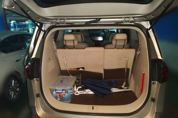 Used Buick GL8 2022 ES Landtrek 653T Comfort Edition