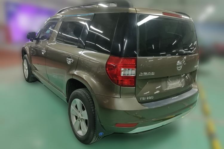 Used Skoda Yeti 2016 1.4TSI DSG Advanced Edition Rear Left 45 Deg