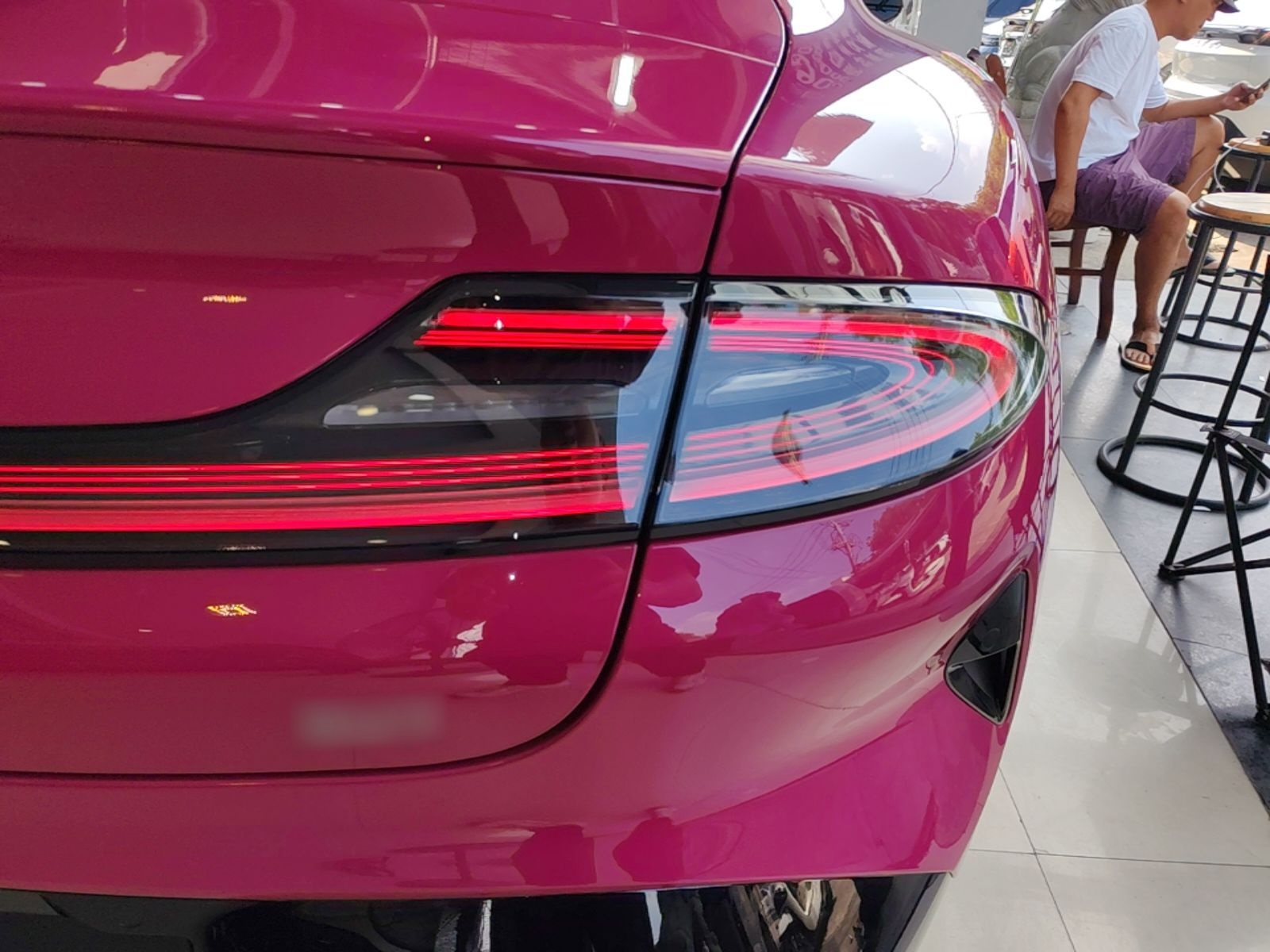 Xiaomi Auto SU7 2024 Rear-Drive Ultra-Long Range Advanced Pro-Level Intelligent Driving Version — снимка 9
