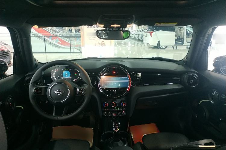 Used MINI 2023 Facelift 2.0T COOPER S Artist Five-Door Edition
