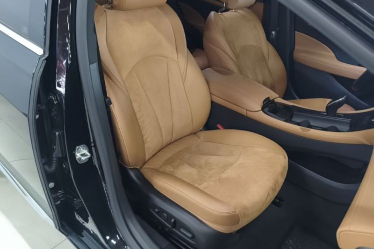 Used Buick LaCrosse 2019 28T Luxury Version
