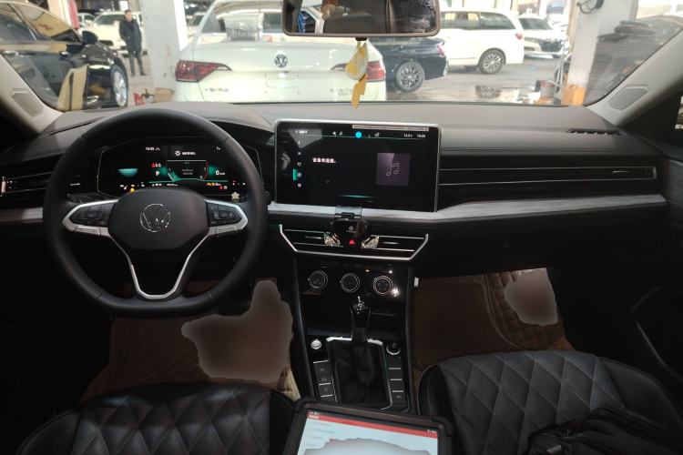 Used Volkswagen Sagitar 2023 300TSI DSG Excellence Edition
