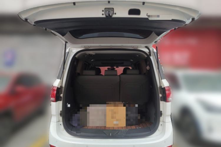 Used SAIC MAXUS G10 2022 2.0T Automatic Elite Edition Gasoline 7-Seater