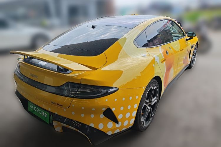 Used Xiaomi Auto SU7 2024 Four-Wheel Drive Ultra-Long Range Advanced Intelligent Driving Max Edition
