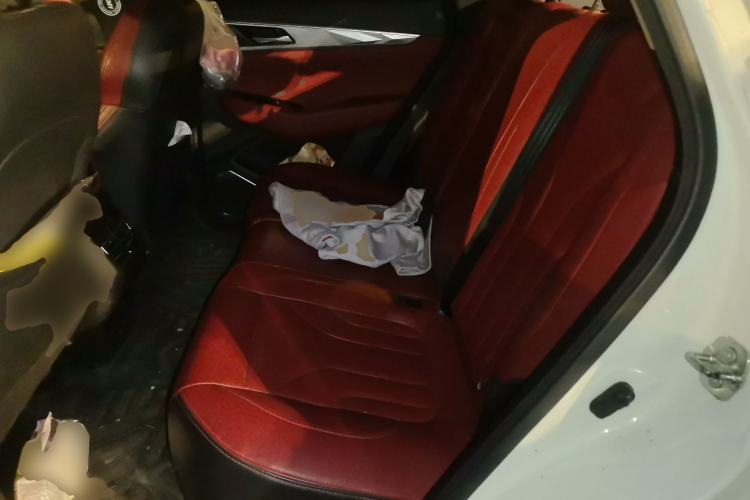 Used Changan CS85 COUPE 2019 1.5T DCT Dynamic Version China VI Standard
