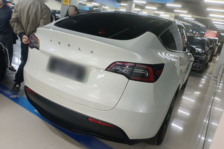 Used Tesla Model Y 2024 Rear-Wheel-Drive Version