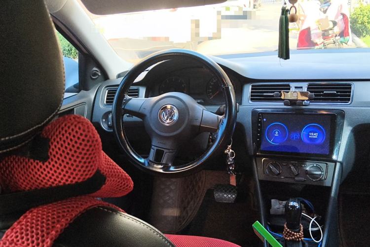 Used Volkswagen Santana 2015 1.6L Automatic Fashion Edition
