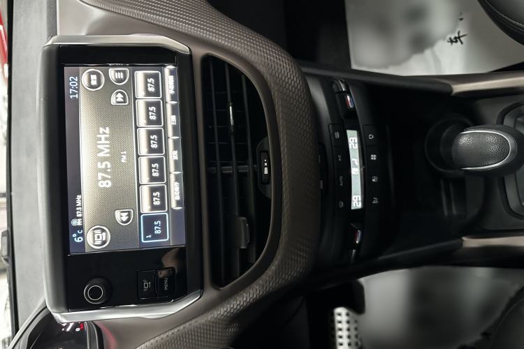 Used Peugeot 2008 2014 1.6L Automatic Navigation Edition
