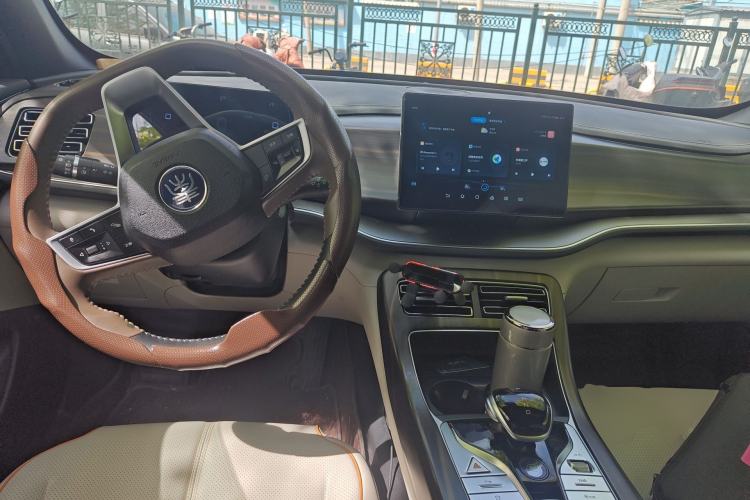 Used BYD Qin PLUS 2023 Champion Edition DM-i 120KM Leading Model
