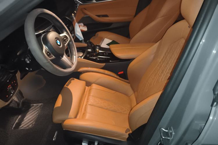 Used BMW 5 Series (Import) 2022 530i Sport Line M Sport Package