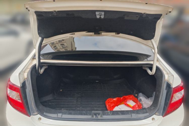 Used BYD G5 2014 1.5TID Automatic Prestige Model