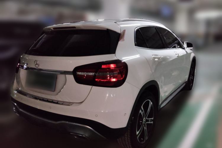 Used Mercedes-Benz GLA 2018 GLA 200 Fashion Model Rear Right 45 Deg