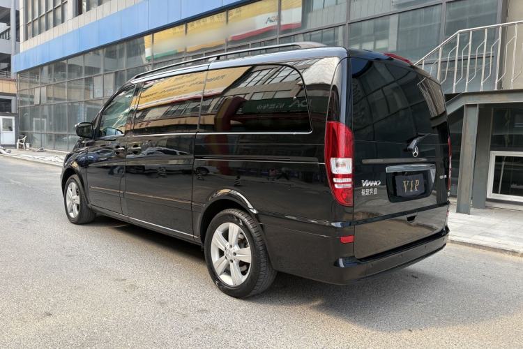 Used Mercedes-Benz Viano 2013 3.0L Comfort Edition Exterior 4