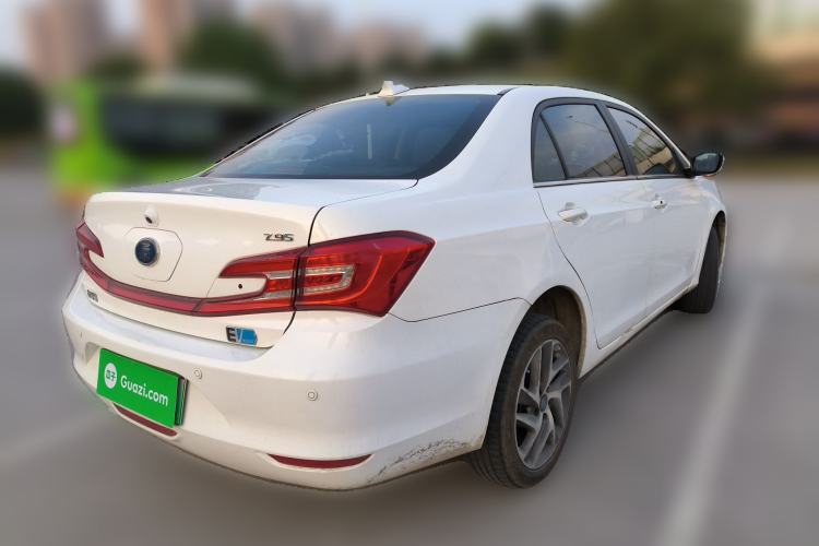 Used BYD Qin New Energy 2017 Qin EV300 Flagship Model Rear Right 45 Deg