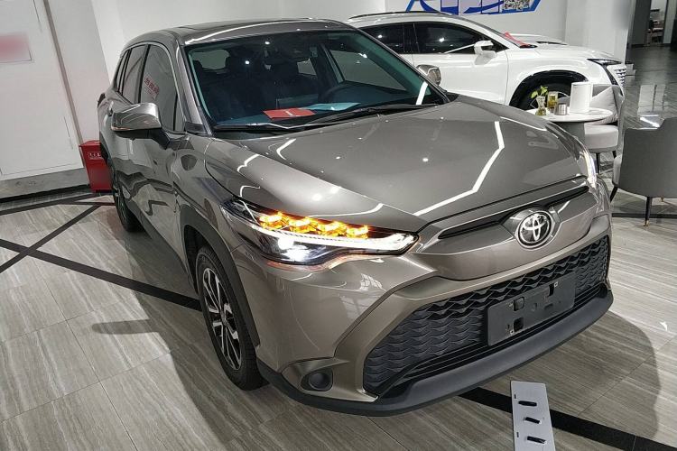 Used Toyota FRONTLANDER 2022 2.0L CVT Luxury Edition