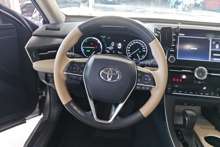Used Toyota Avalon 2019 Dual-Engine 2.5L XLE Prestige Version China VI Standard