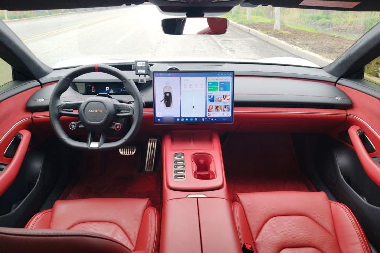 Used Xiaomi Auto SU7 2024 Four-Wheel Drive Ultra-Long Range Advanced Intelligent Driving Max Edition Center Console