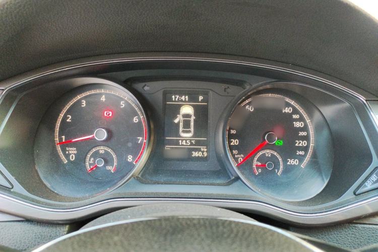 Used Volkswagen Passat 2017 330TSI DSG Luxury Edition Instrument Cluster