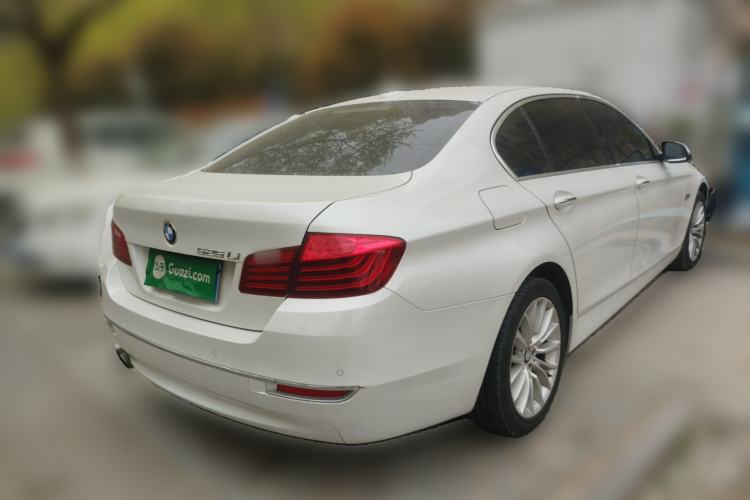 Used BMW 5 Series 2014 525Li Luxury Design Package
