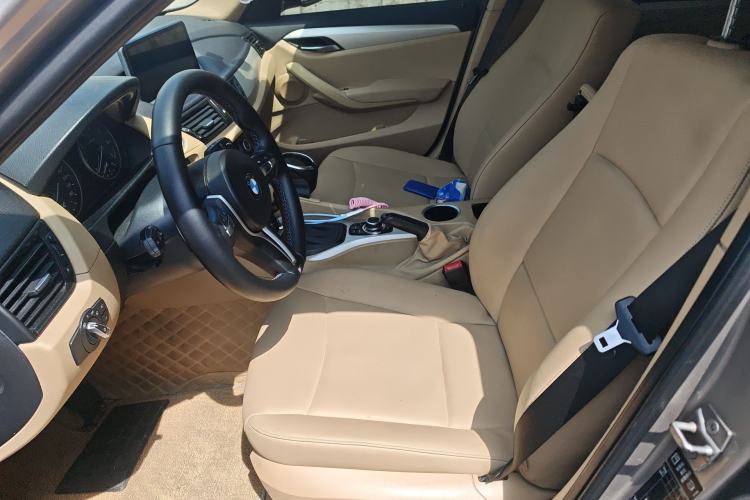 Used BMW X1 2012 sDrive18i Luxury Edition Left Front Seat