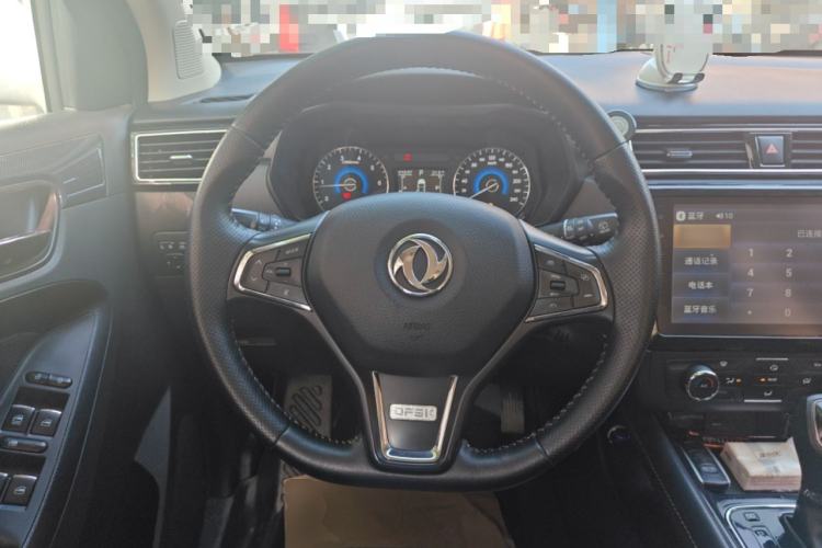 Used Dongfeng Fengon 580 2017 1.5T CVT Luxury Model
