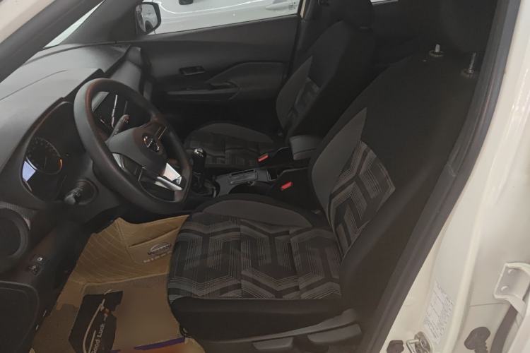 Used Nissan Kicks 2019 1.5L Manual Cool Edition