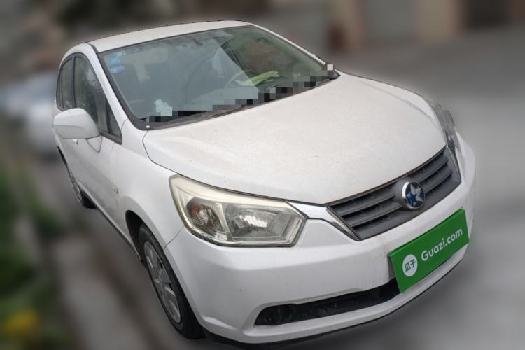 Used Venucia D50 2013 1.6L Manual Fashion Edition
