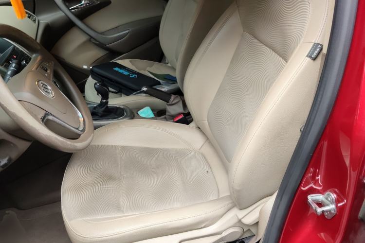 Used Buick GT 2013 GT 1.6L Manual Entry-Level Model