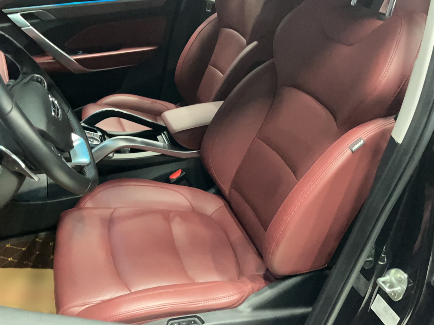 Geely Auto Emgrand X7 Sport 2022 Boyue X 1.8TD DCT ZhiZun Edition — снимка 12