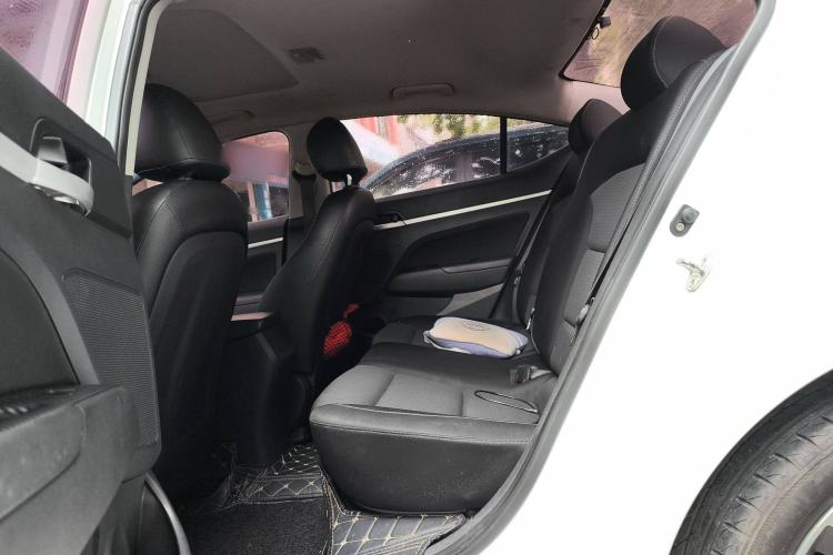 Used Hyundai Elantra (6th Generation / Lingdong) 2016 1.6L Automatic ZhiXuan – Elite Version