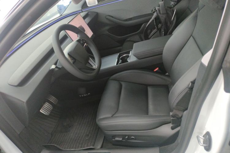 Used Tesla Model 3 2025 Model Revised Rear-Wheel-Drive Version
