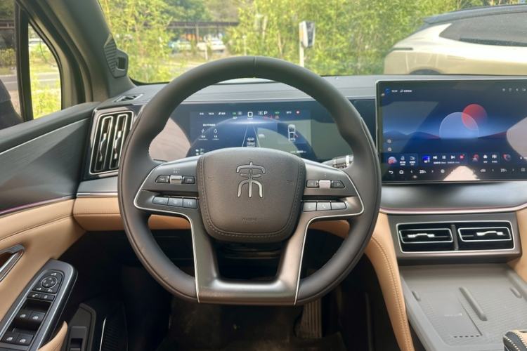 Used BYD Song L DM-i 2024 112 km Beyond Edition Steering Wheel