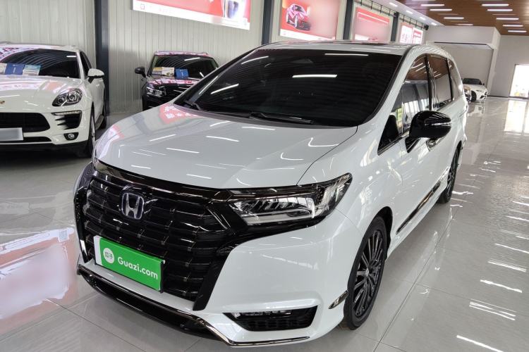 Used Honda Elysion 2024 2.0L eHEV Luxury Edition