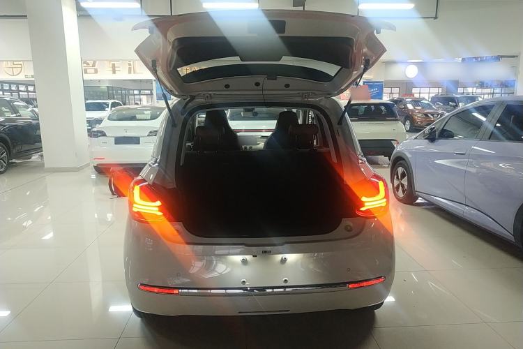 Used Wuling Bingo 2023 333 km Lingxi Connected+ Version
